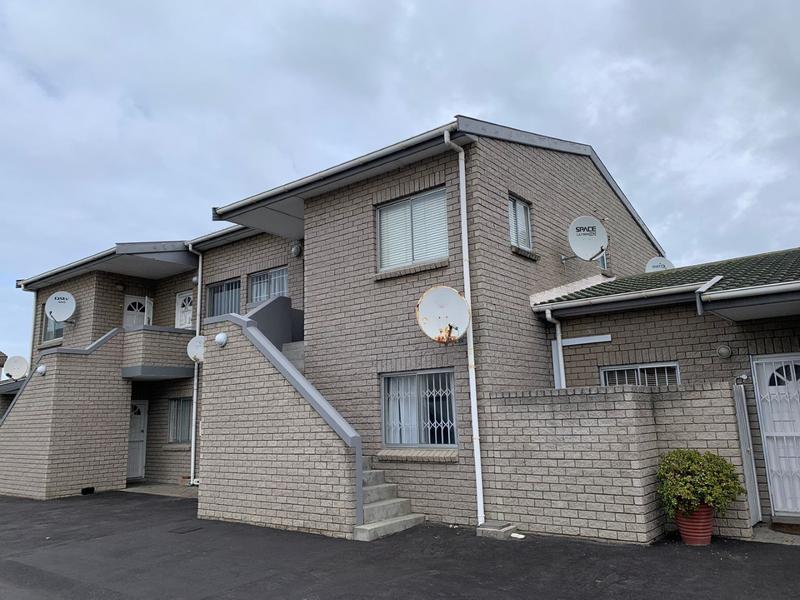 1 Bedroom Property for Sale in Table View Western Cape